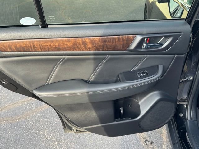 Used 2018 Subaru Outback 2.5i Limited image 15