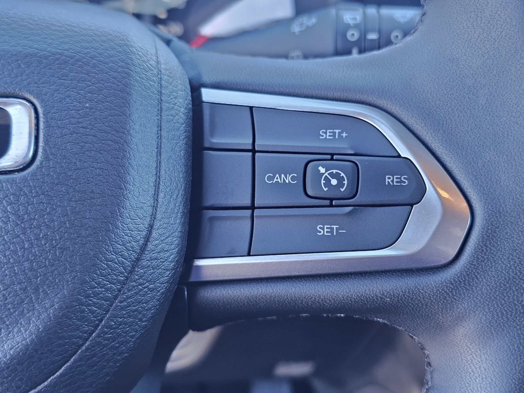 Used 2026 Jeep Compass Latitude AWD/4WD image 21