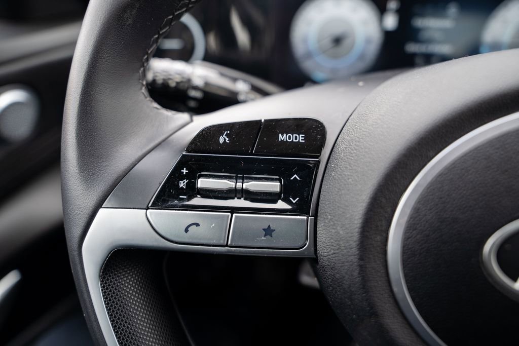 Certified 2024 Hyundai Elantra SEL w/ Convenience Package image 22