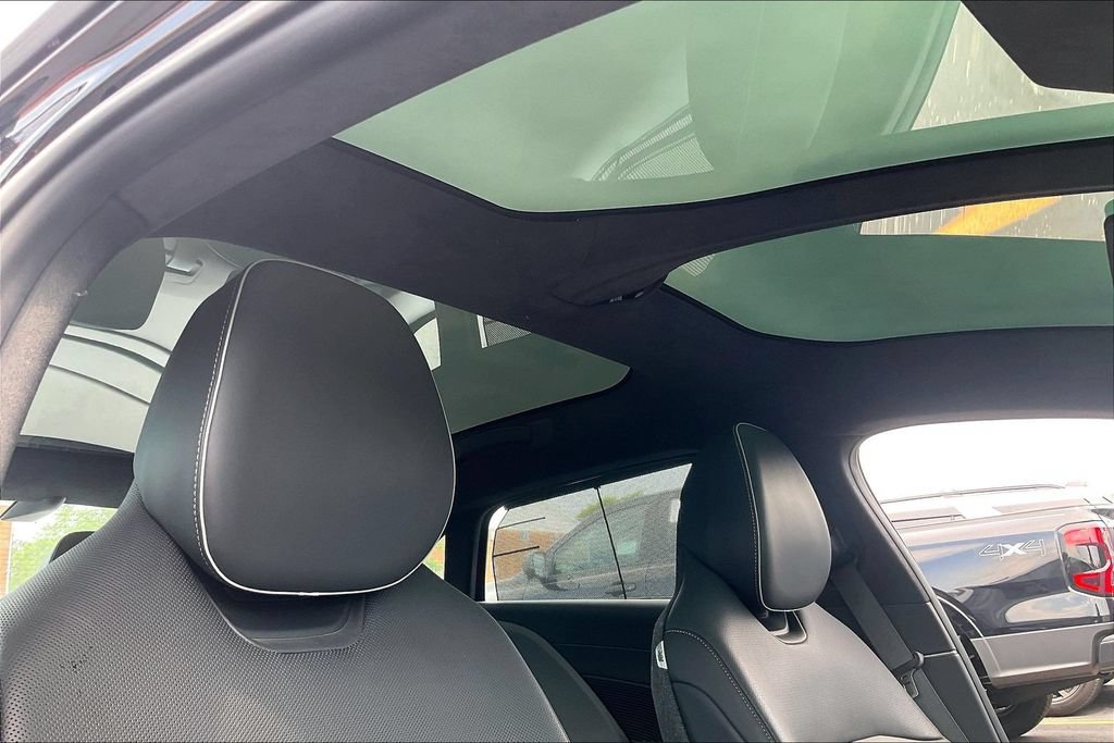 Used 2023 Lucid Air Touring AWD/4WD image 21