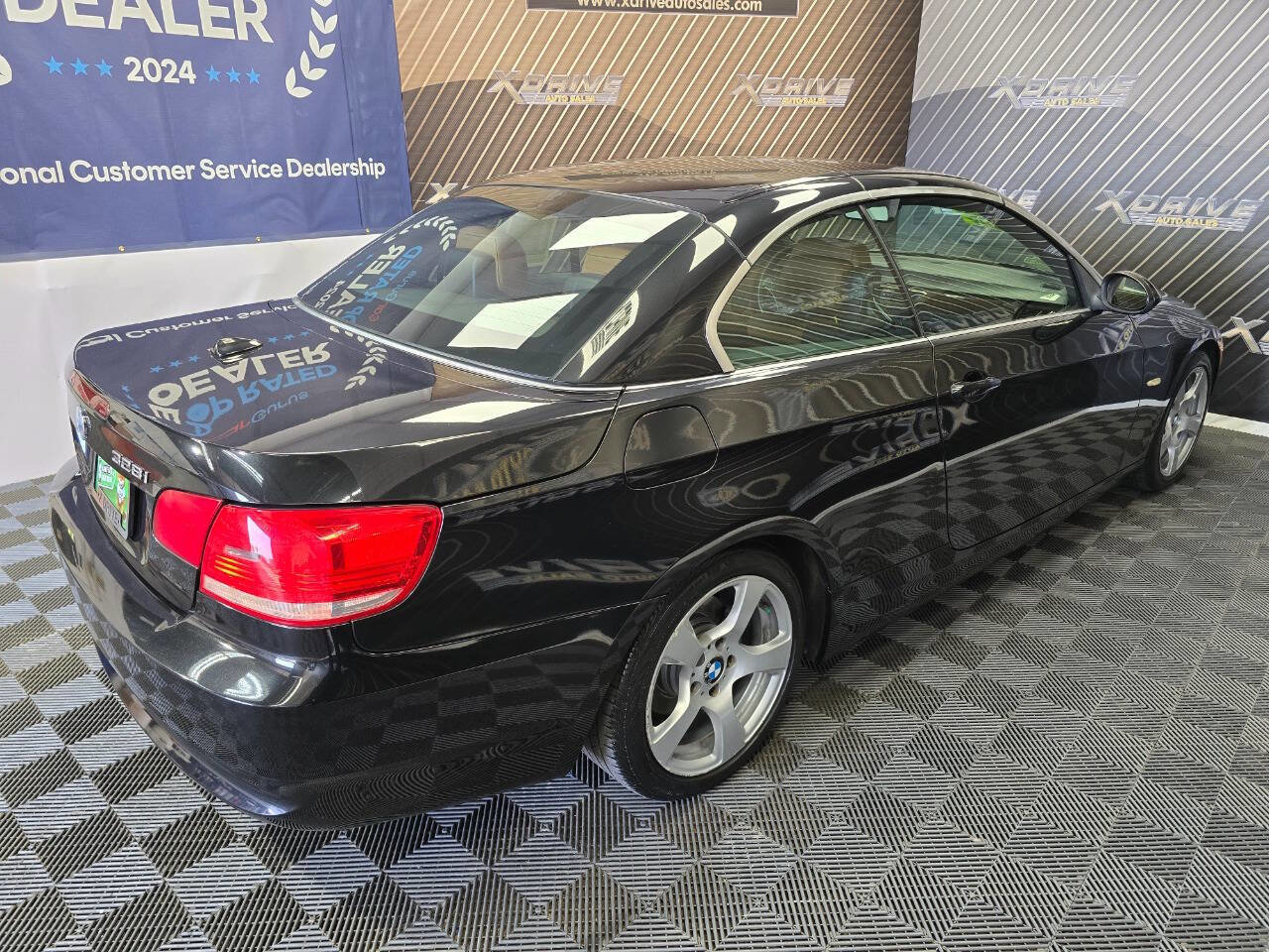 Used 2009 BMW 328i Convertible image 26
