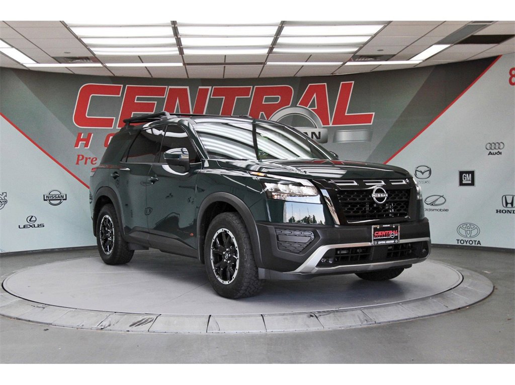 New 2025 Nissan Pathfinder Rock Creek