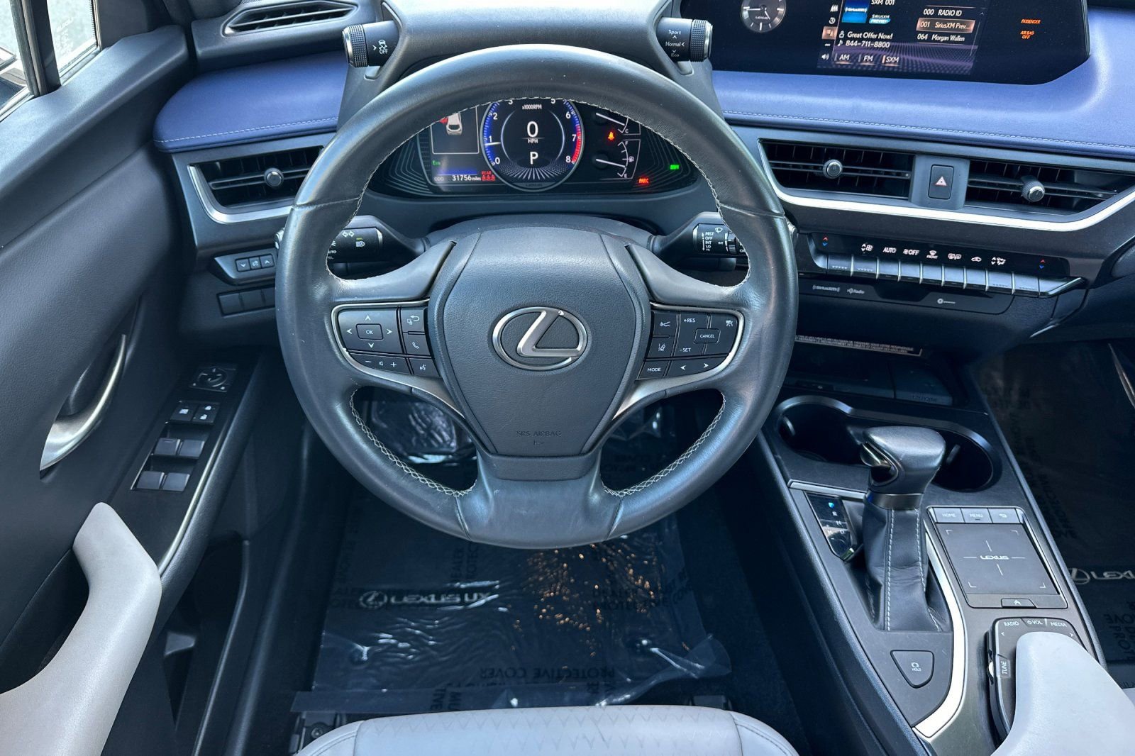 Used 2020 Lexus UX 200 w/ Accessory Package image 14