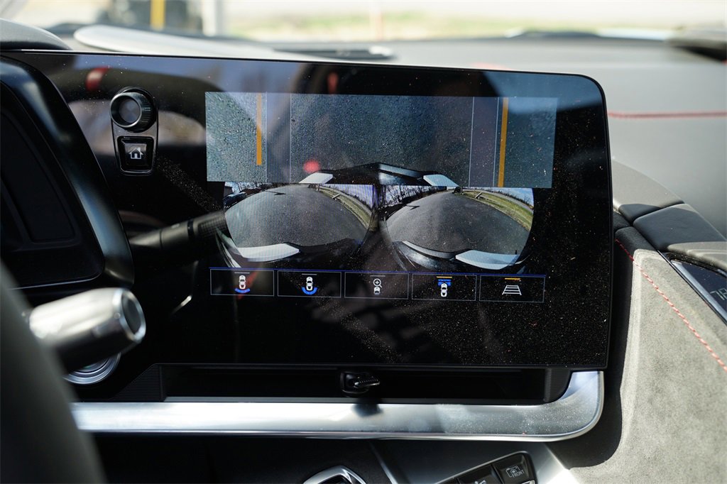 Used 2023 Chevrolet Corvette Stingray Premium Conv w/ Z51 Performance Package image 32