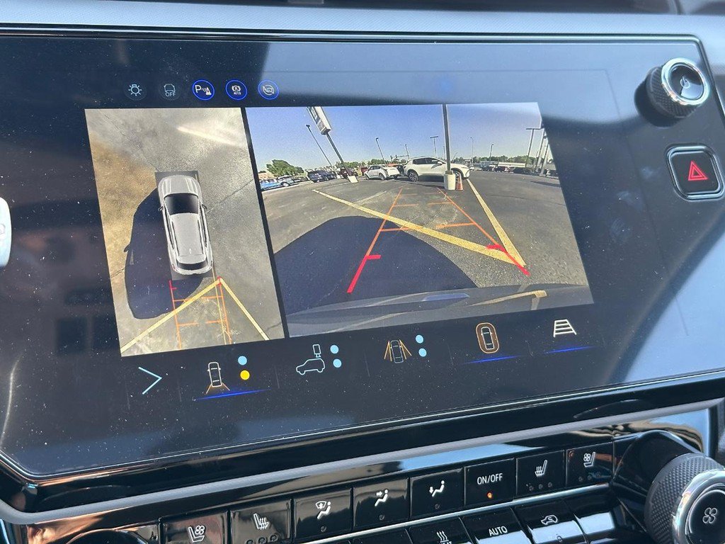 New 2027 Chevrolet Bolt RS w/ Technology Package FWD image 12
