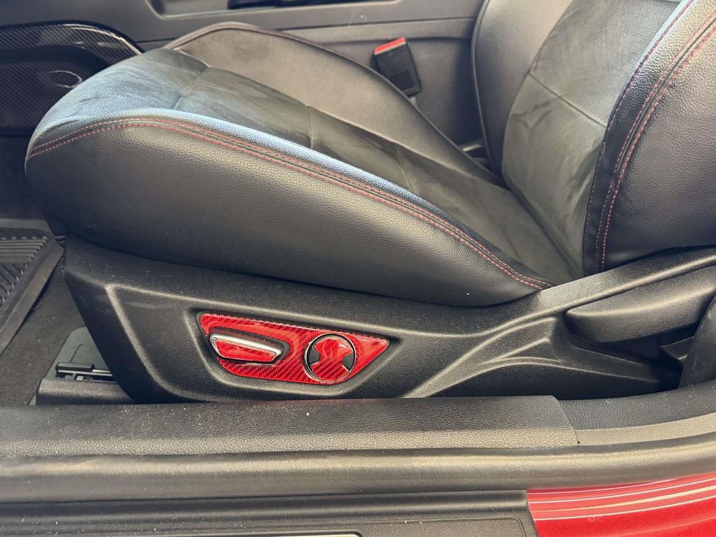 Certified 2017 Ford Mustang GT Premium RWD image 21