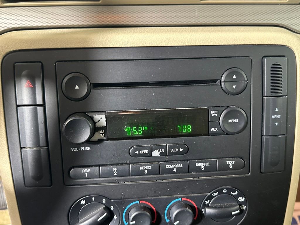 Used 2005 Ford Freestar SES image 19