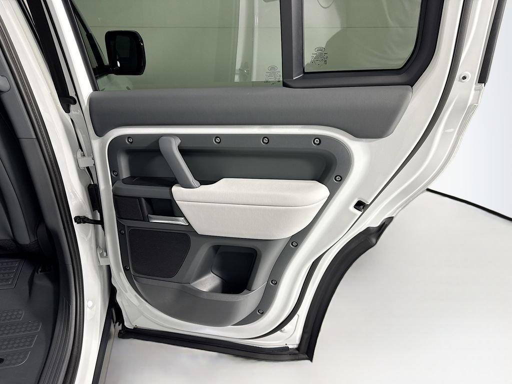 New 2026 Land Rover Defender 110 S AWD/4WD image 29