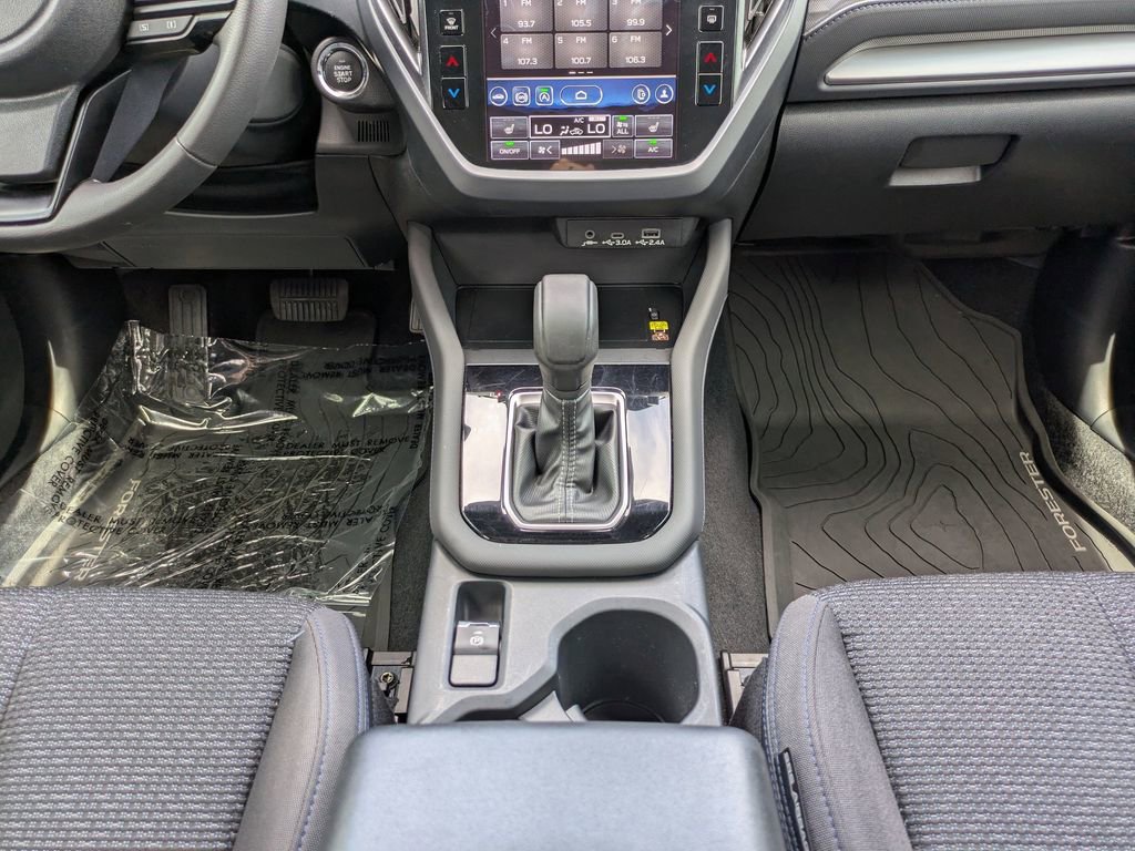 Certified 2025 Subaru Forester Premium image 19