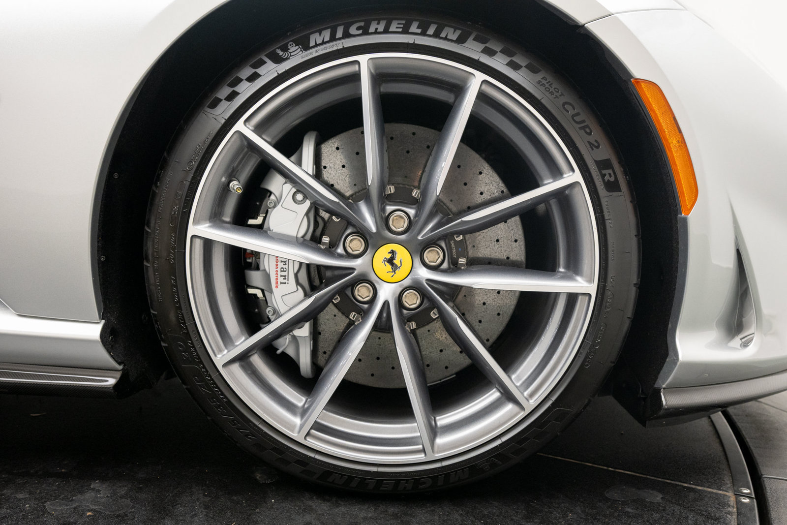 Used 2022 Ferrari 812 GTS RWD image 47