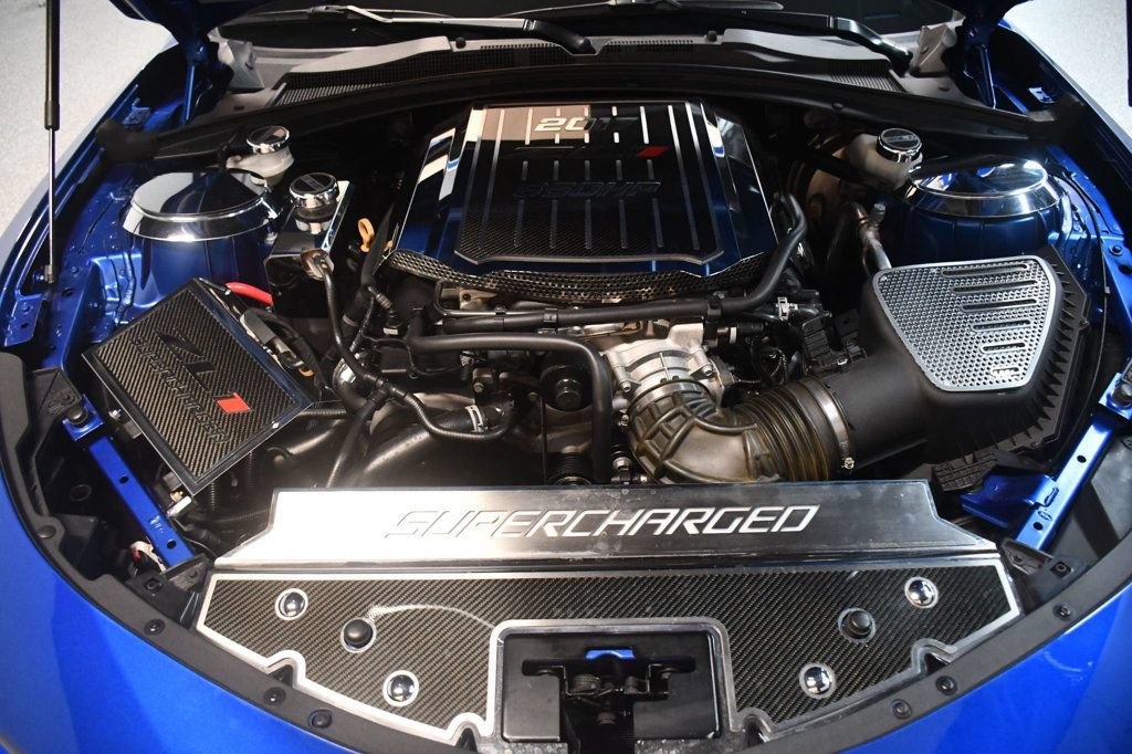 Used 2017 Chevrolet Camaro ZL1 RWD image 27