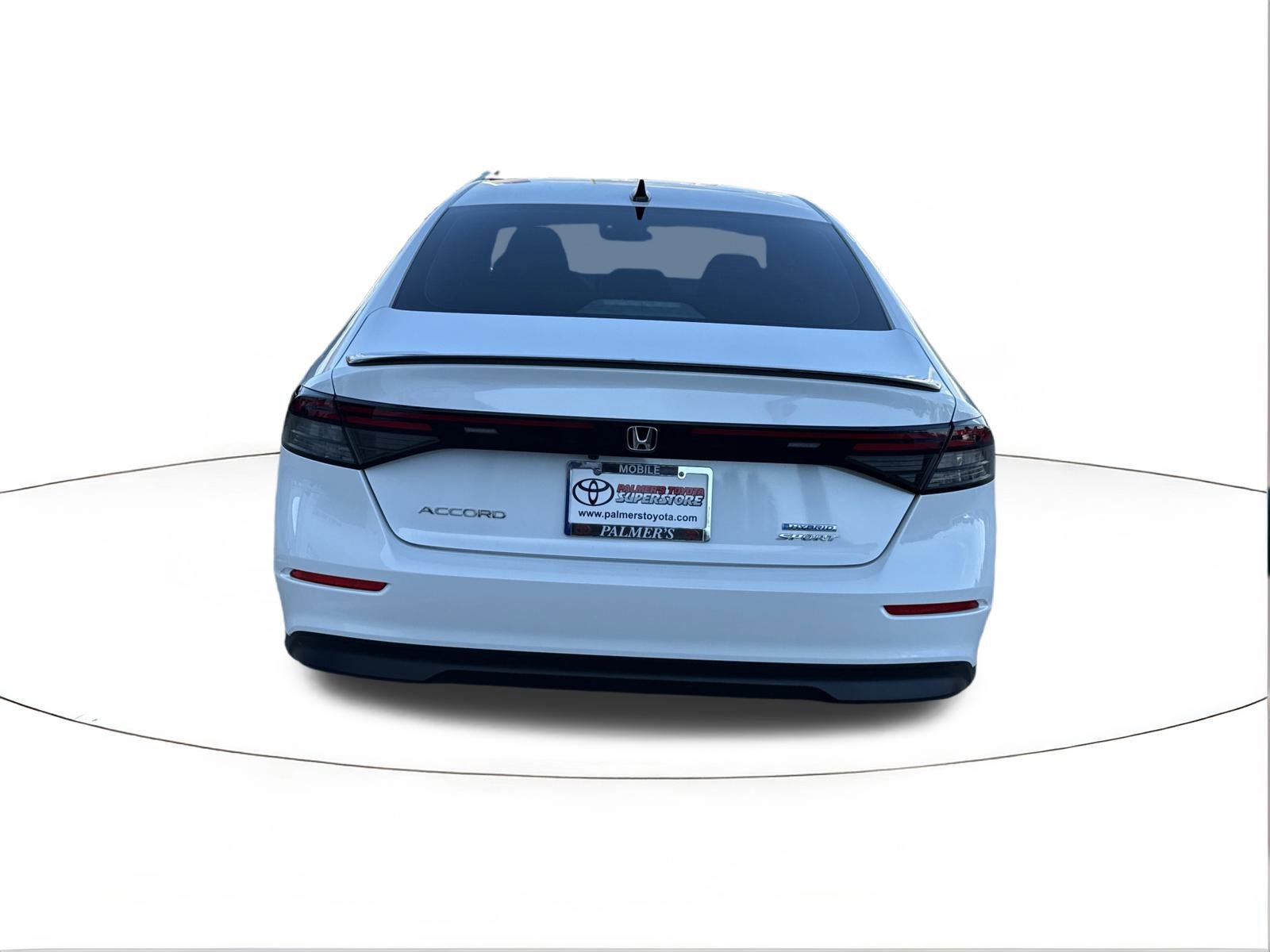 Used 2024 Honda Accord Sport image 4