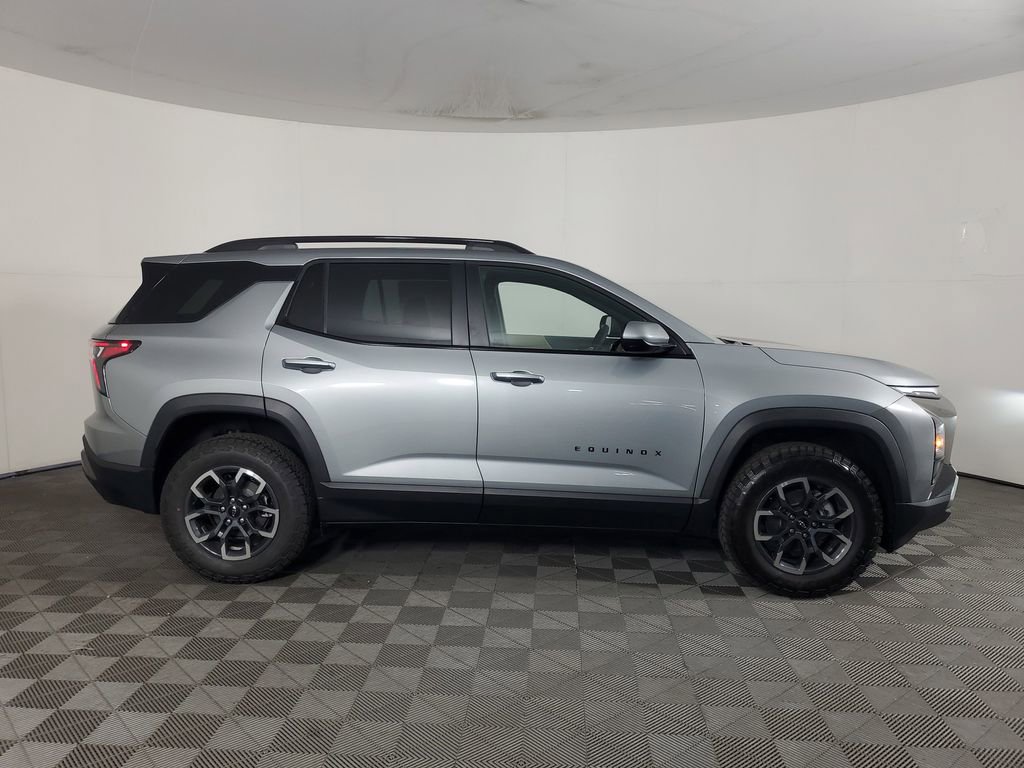 New 2026 Chevrolet Equinox ACTIV FWD image 3