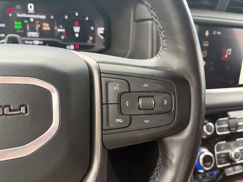 Used 2024 GMC Yukon XL Denali Ultimate w/ LPO, Floor Liner Package AWD/4WD image 24