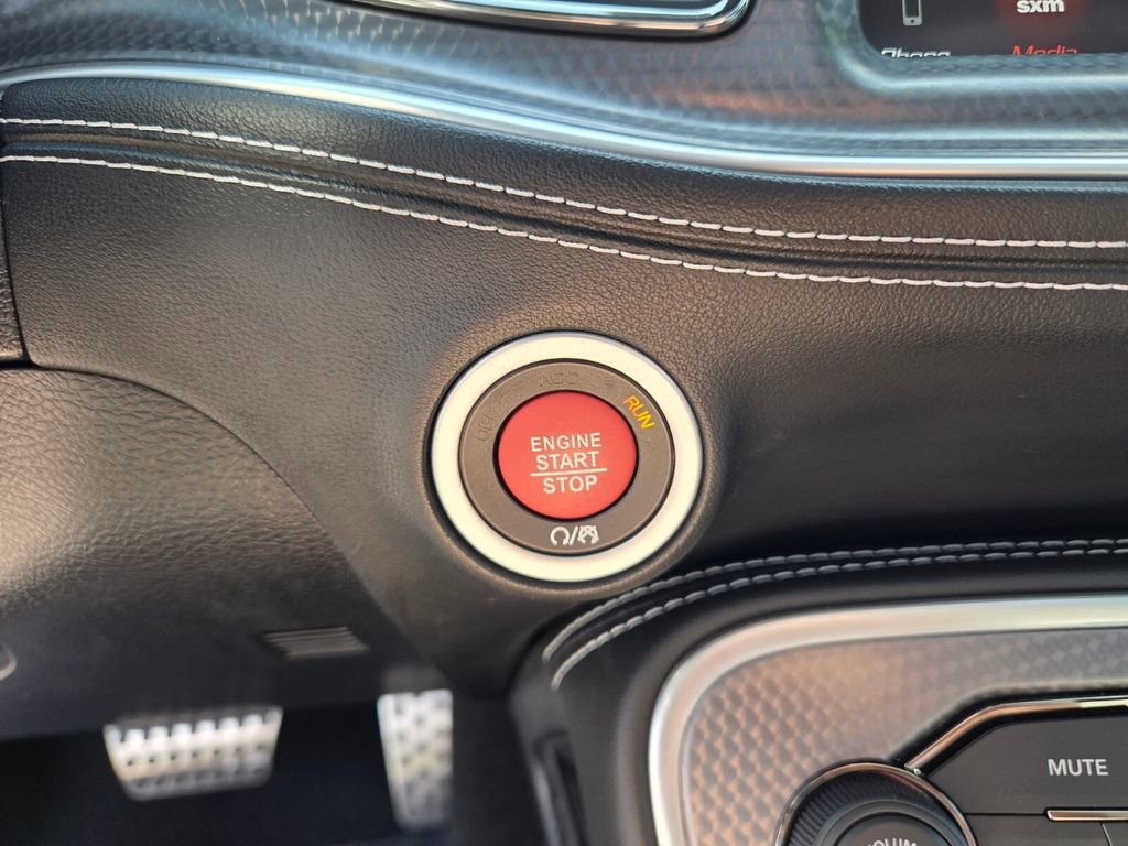 Used 2022 Dodge Challenger SRT Hellcat image 29