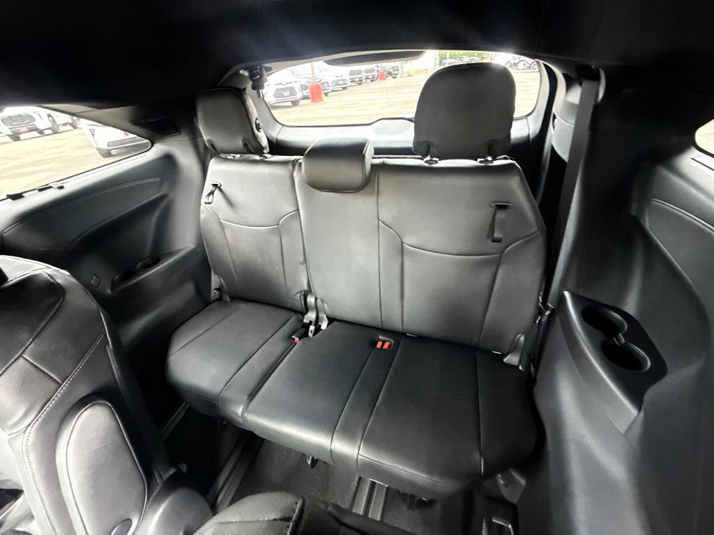 New 2026 Toyota Sienna Platinum AWD/4WD image 19