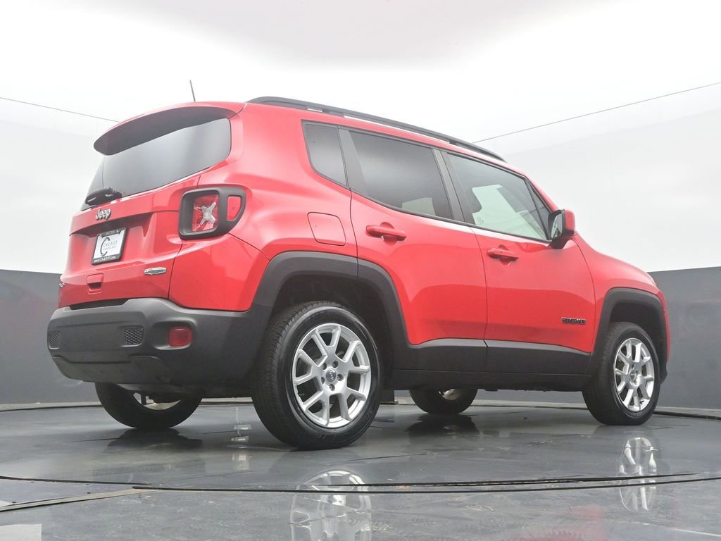 Used 2020 Jeep Renegade Latitude w/ Cold Weather Group AWD/4WD image 48