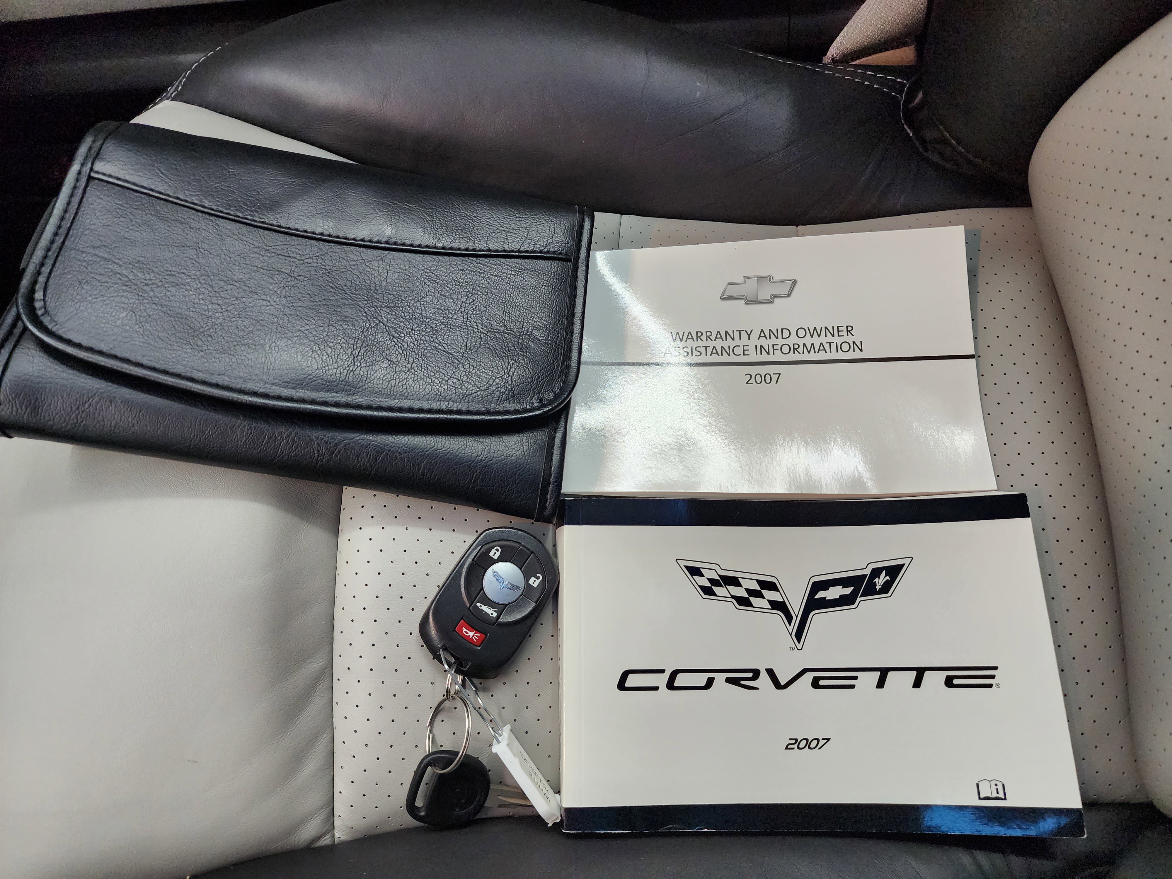 Used 2007 Chevrolet Corvette Coupe w/ Preferred Equipment Group image 49