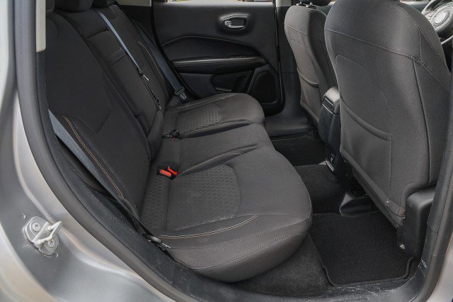 Used 2017 Jeep Compass Sport w/ Tech Group FWD image 28