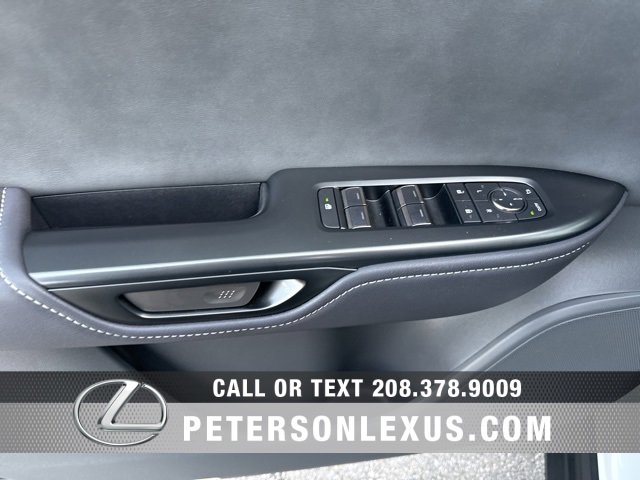 Used 2023 Lexus RZ 450e Premium image 22