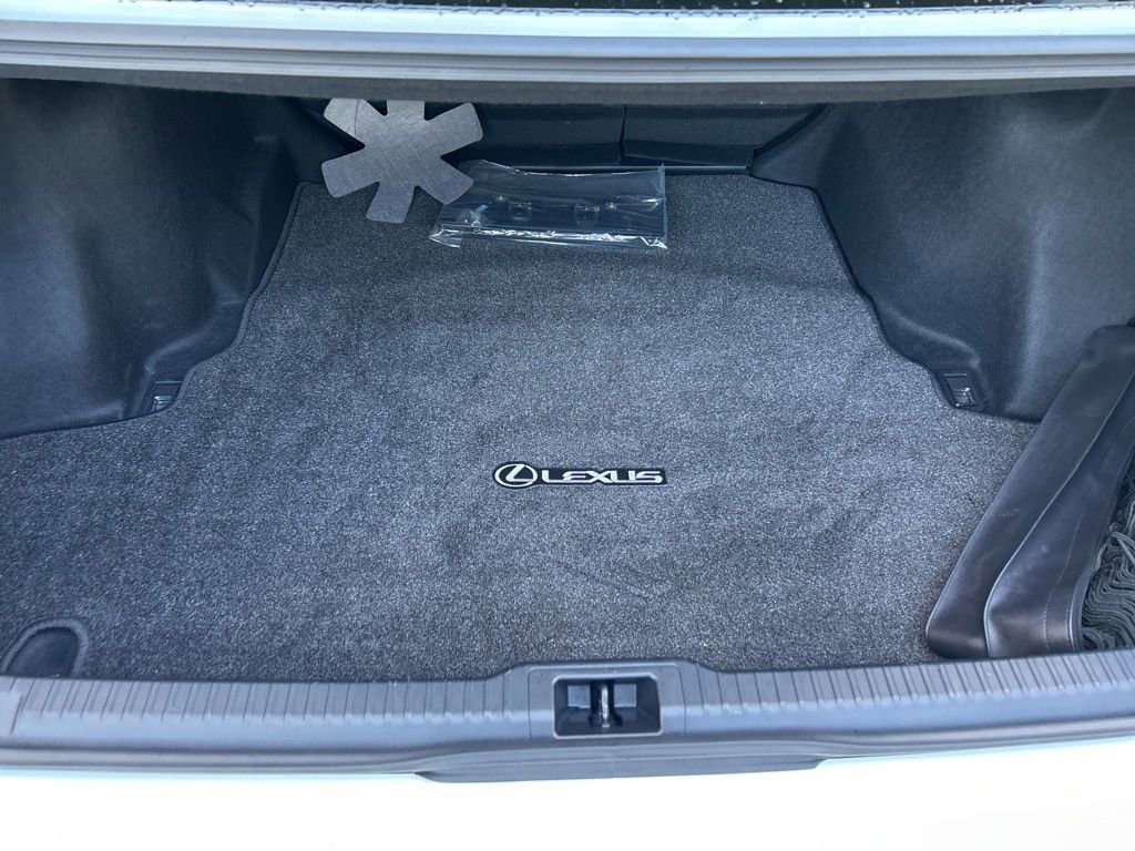 Used 2023 Lexus IS 350 F Sport w/ Navigation Package image 35