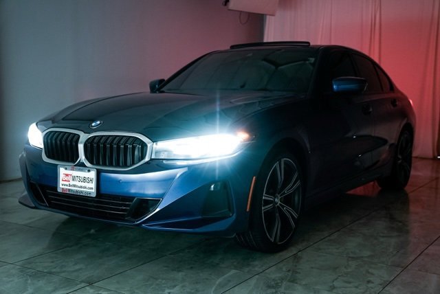 Used 2023 BMW 330i xDrive Sedan w/ Premium Package image 35