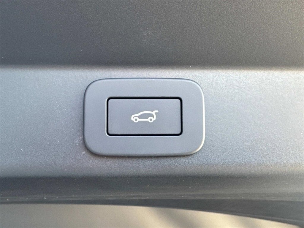 New 2025 Land Rover Range Rover Sport Dynamic SE image 7