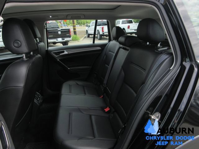 Used 2017 Volkswagen Golf Alltrack SE image 24