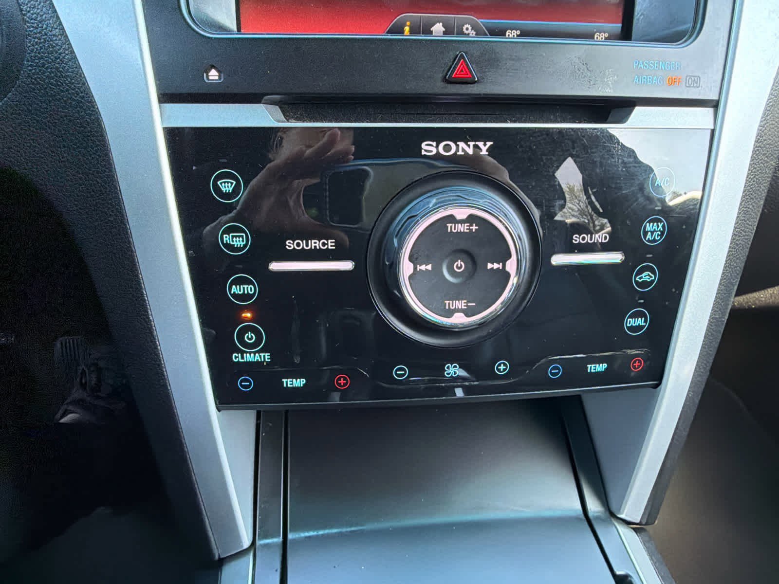 Used 2015 Ford Explorer Limited w/ Equipment Group 301A image 31