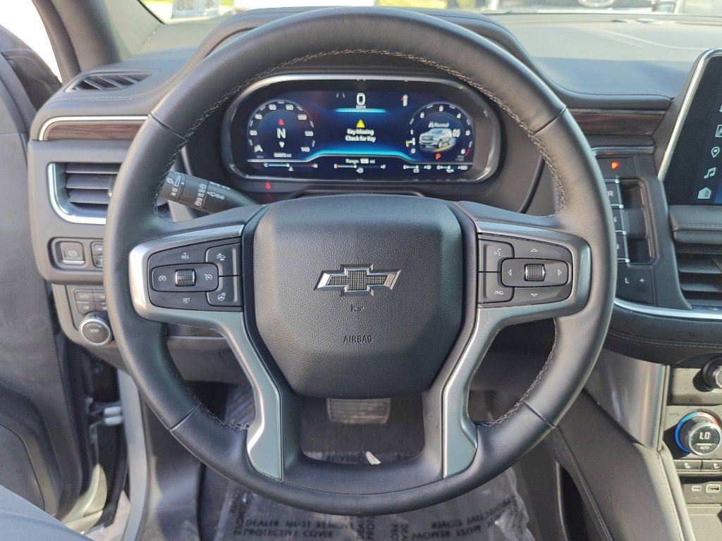 Used 2023 Chevrolet Tahoe Z71 w/ Luxury Package image 14