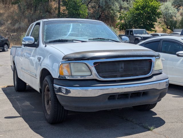 Used 2001 Ford F150 2WD SuperCab image 1
