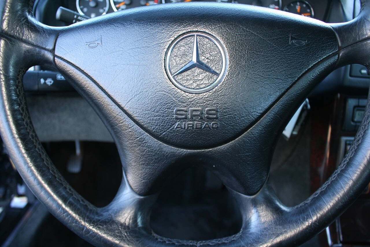 Used 1999 Mercedes-Benz SL 500 image 11