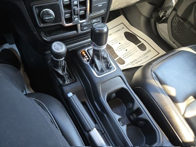 Used 2021 Jeep Gladiator Overland w/ Uconnect 4C Nav & Sound Group image 24