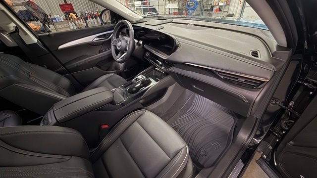 Used 2024 Buick Envision Avenir AWD/4WD image 26