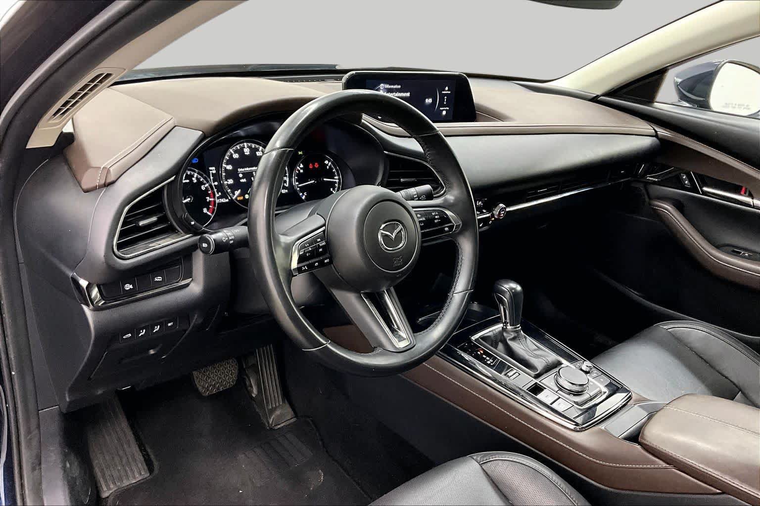 Used 2024 MAZDA CX-30 AWD 2.5 S w/ Premium Package image 17