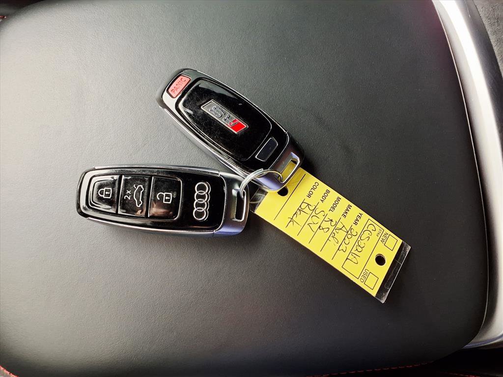 Used 2023 Audi RS Q8 image 23