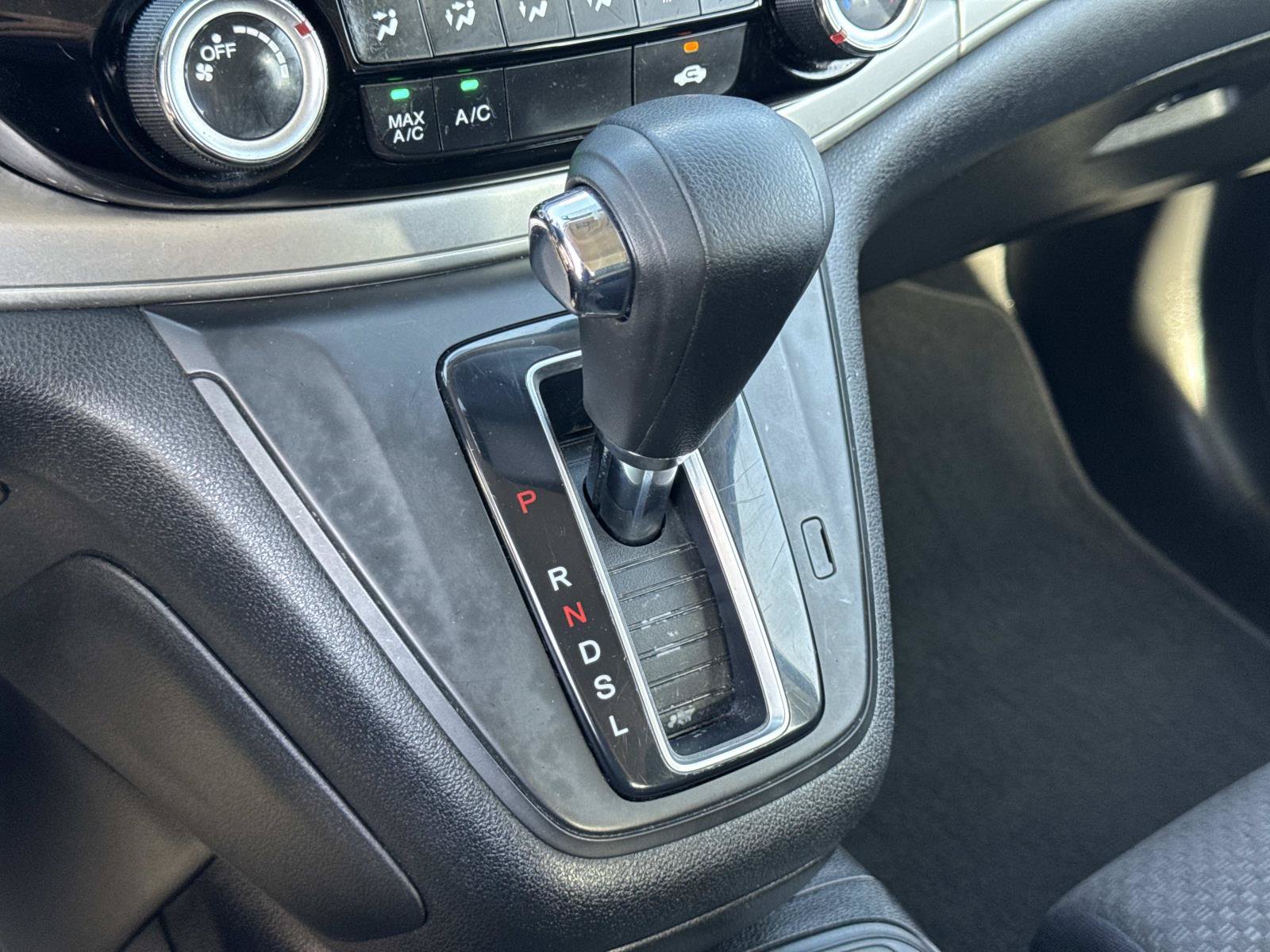 Used 2016 Honda CR-V LX image 16