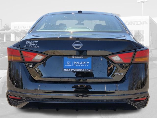 Used 2025 Nissan Altima 2.5 SV image 7
