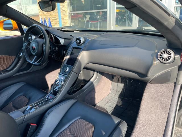 Used 2012 McLaren MP4-12C Coupe RWD image 33
