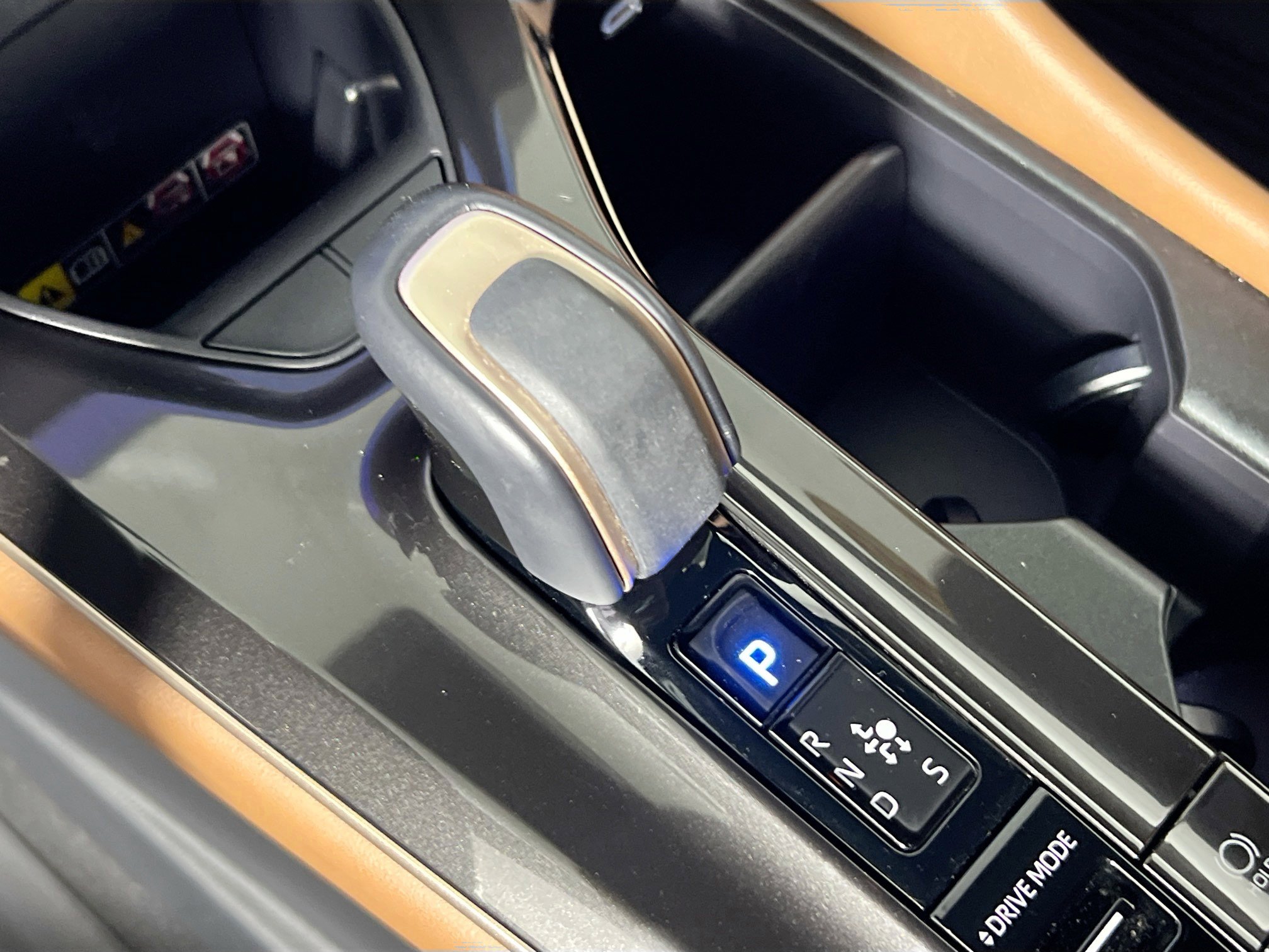 Used 2025 Toyota Crown Signia AWD/4WD image 25