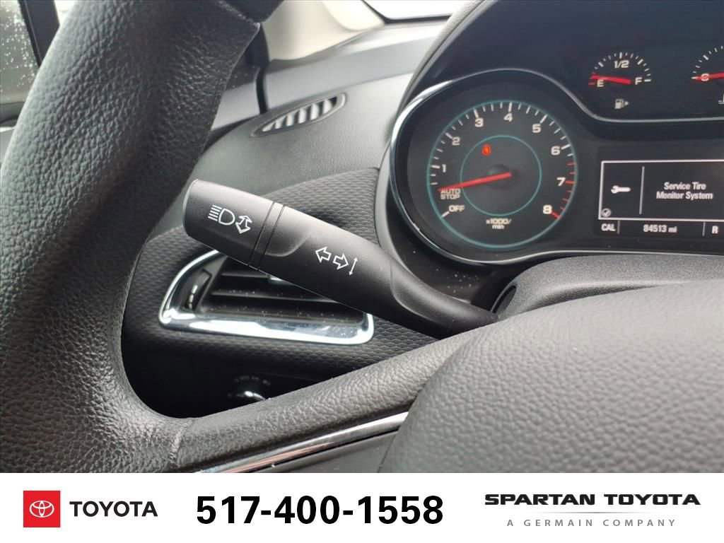 Used 2017 Chevrolet Cruze LT image 24