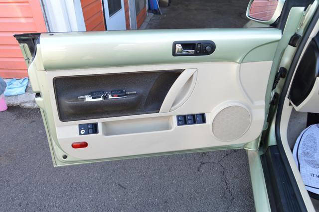 Used 2008 Volkswagen Beetle S image 28