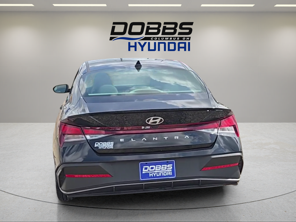 Certified 2026 Hyundai Elantra Sport FWD image 4