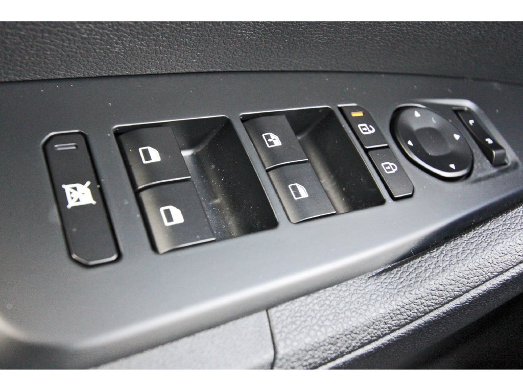New 2026 Kia Sportage LX FWD image 16