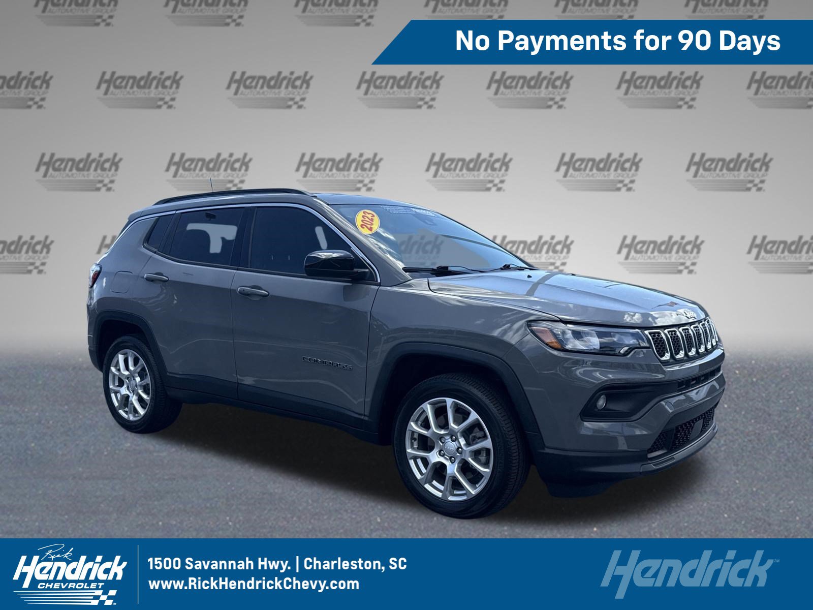 Used 2023 Jeep Compass Latitude AWD/4WD image 1