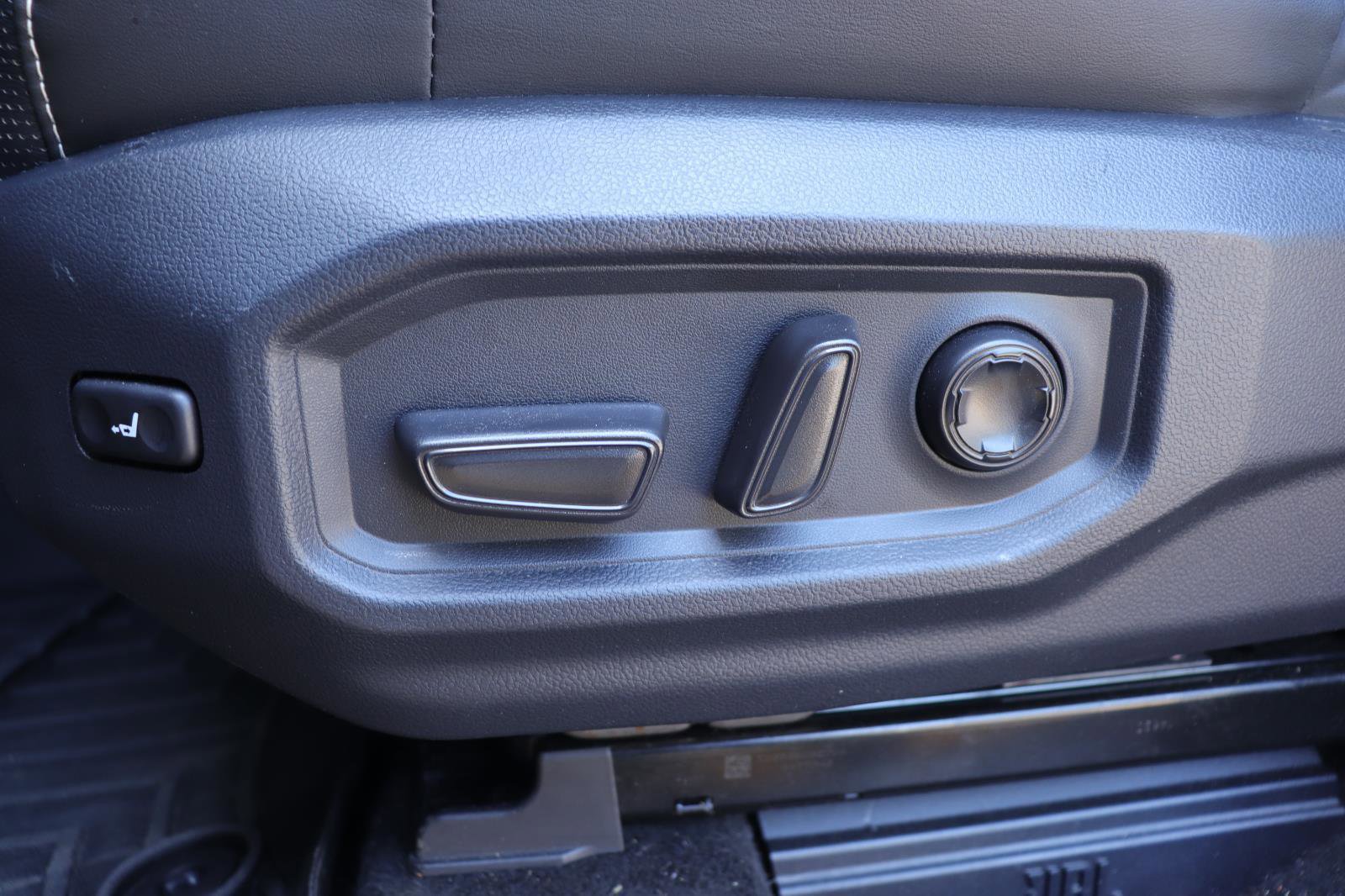 Used 2024 Toyota Tundra Capstone image 23