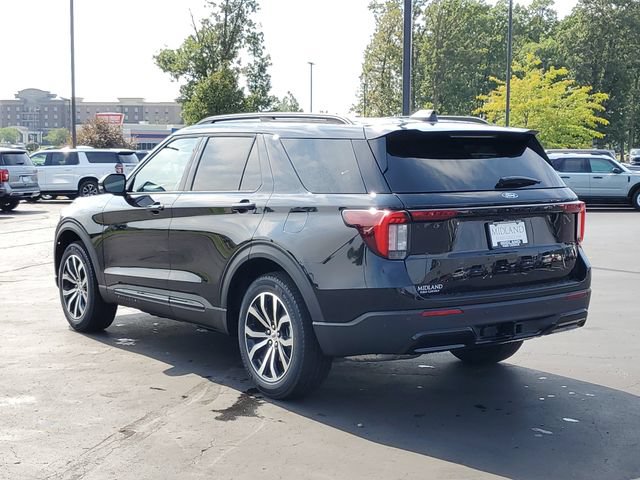 New 2027 Ford Explorer ST-Line AWD/4WD image 4