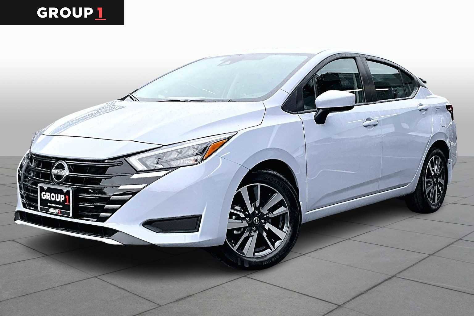 New 2025 Nissan Versa SV