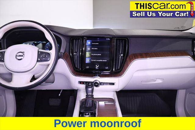 Used 2021 Volvo XC60 T5 Momentum w/ Premium Package FWD image 21