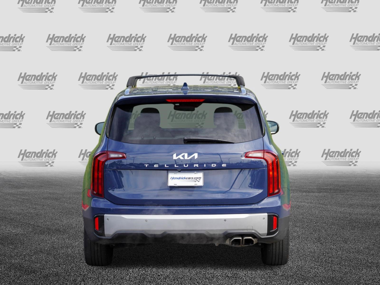 Used 2023 Kia Telluride S FWD image 7